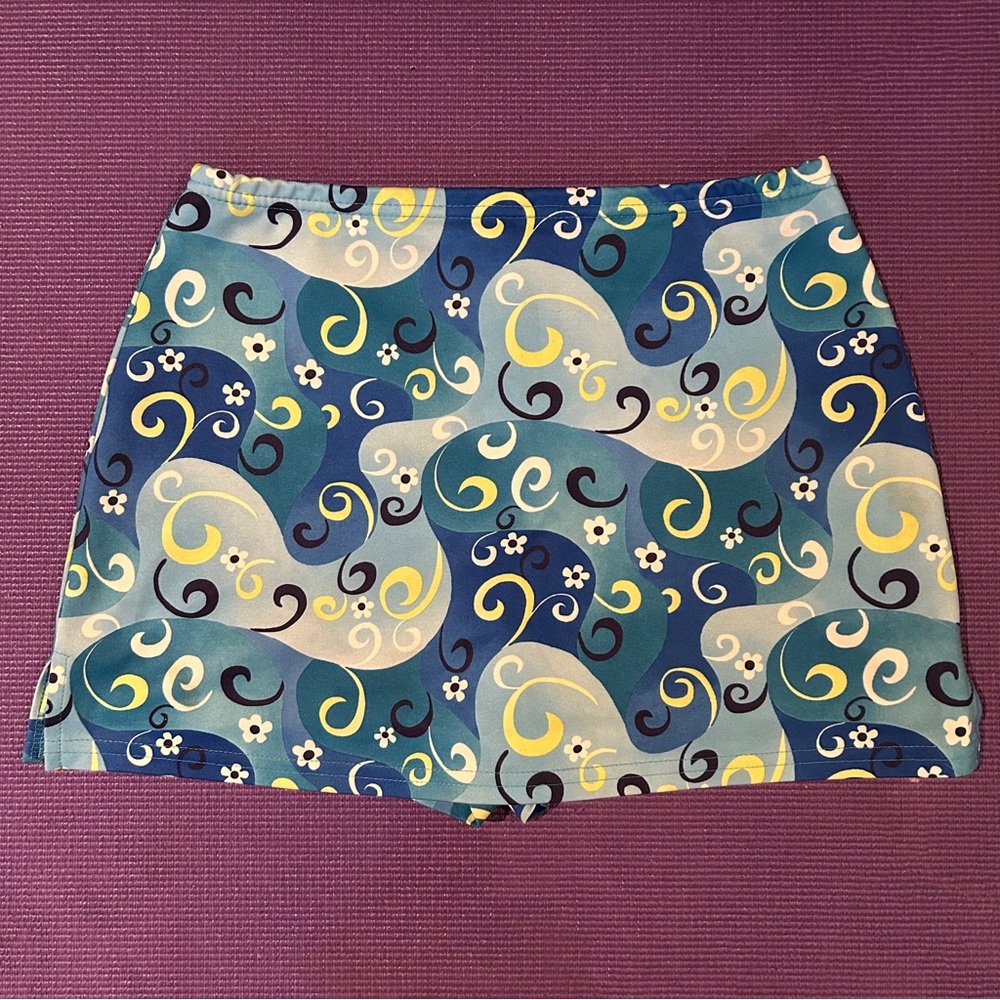 Y2K Vintage Mini Skort – Swirly Summer Pattern